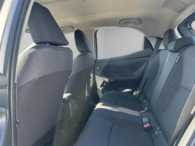 TOYOTA Yaris 1.5 Hybrid 5 porte Business