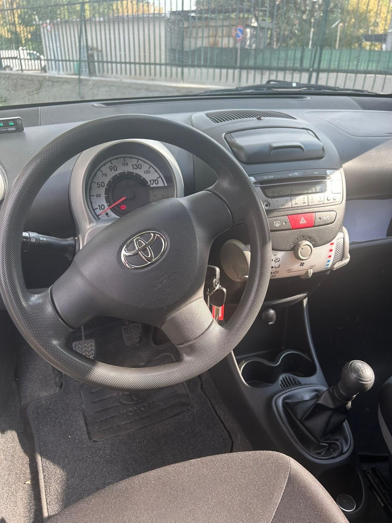 Toyota Aygo 1.0 12V VVT-i 3 porte Orange Connect