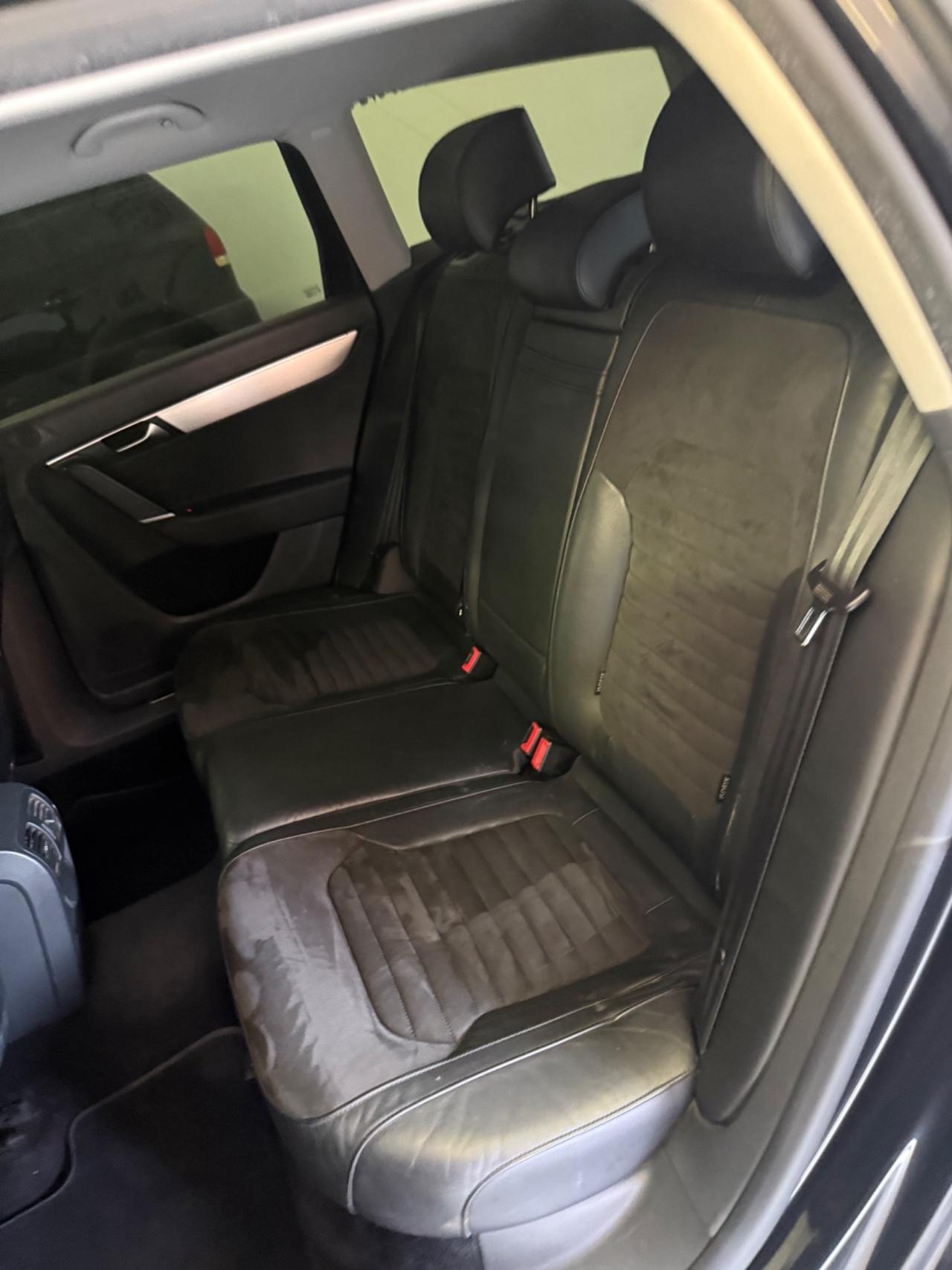 Volkswagen Passat Var. 2.0 TDI Highline BlueM.Tech.