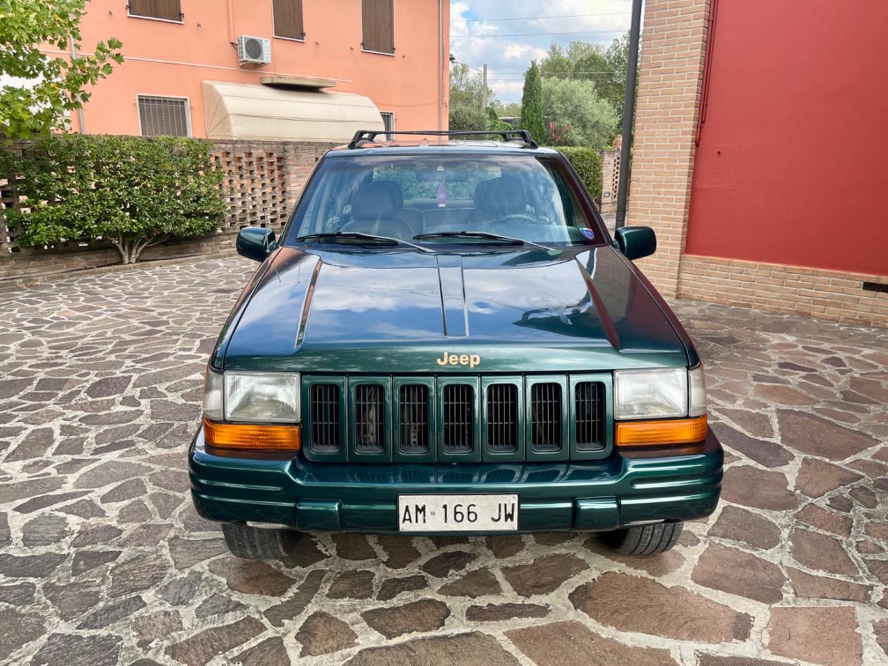Jeep Grand Cherokee Grand Cherokee 5.2 (EU) 4WD aut. Quadra-Trac Limited