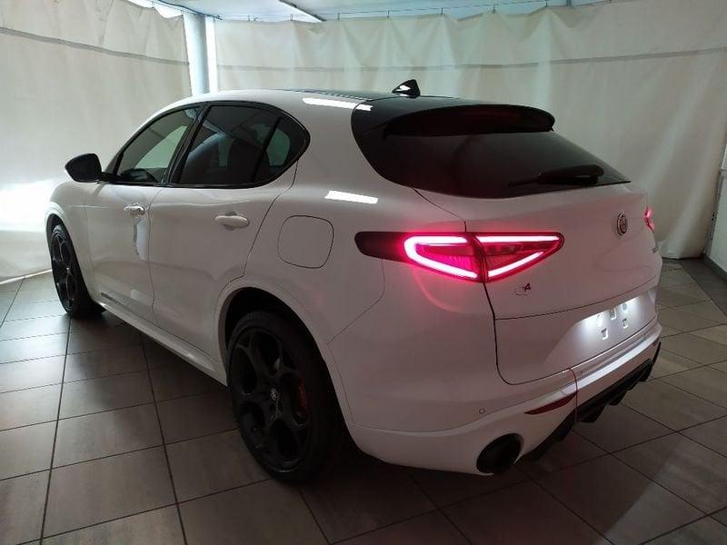 Alfa Romeo Stelvio 2.2 t Tributo Italiano Q4 210cv auto