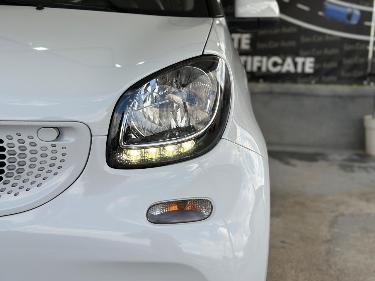 Smart ForTwo 2017 1.0 twinamic 71CV Prime DA VETRINA