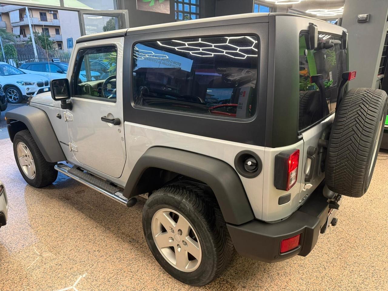 Jeep Wrangler 2.8 CRD DPF HARD TOP CORTA