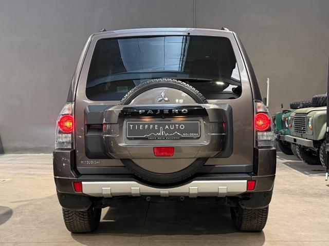 MITSUBISHI Pajero 3.2 DI-D 16V aut. 3p. Instyle DPF