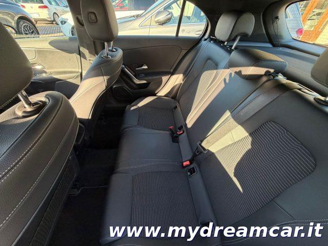 MERCEDES-BENZ A 160 d Executive