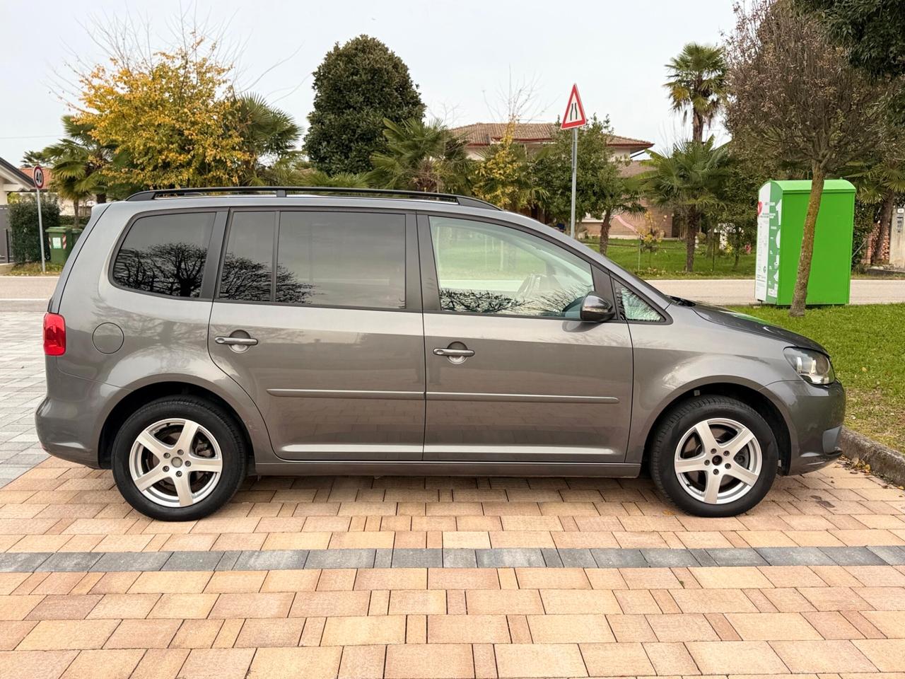 Volkswagen Touran Business 1.4 Highline EcoFuel