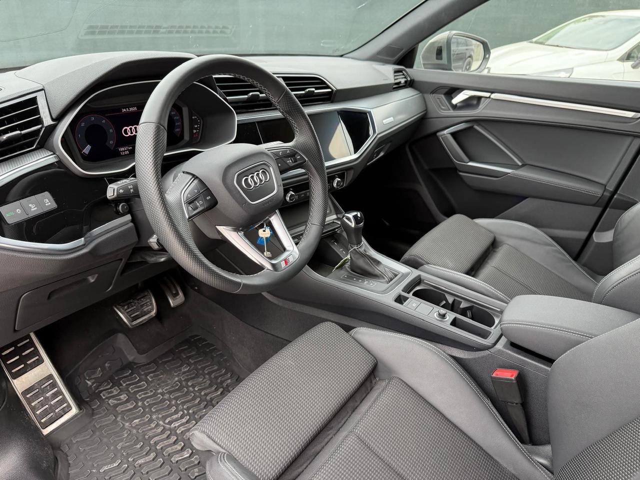 Audi Q3 Sportback S-tronic 35 TDI 2.0 Sline 150cv 2024