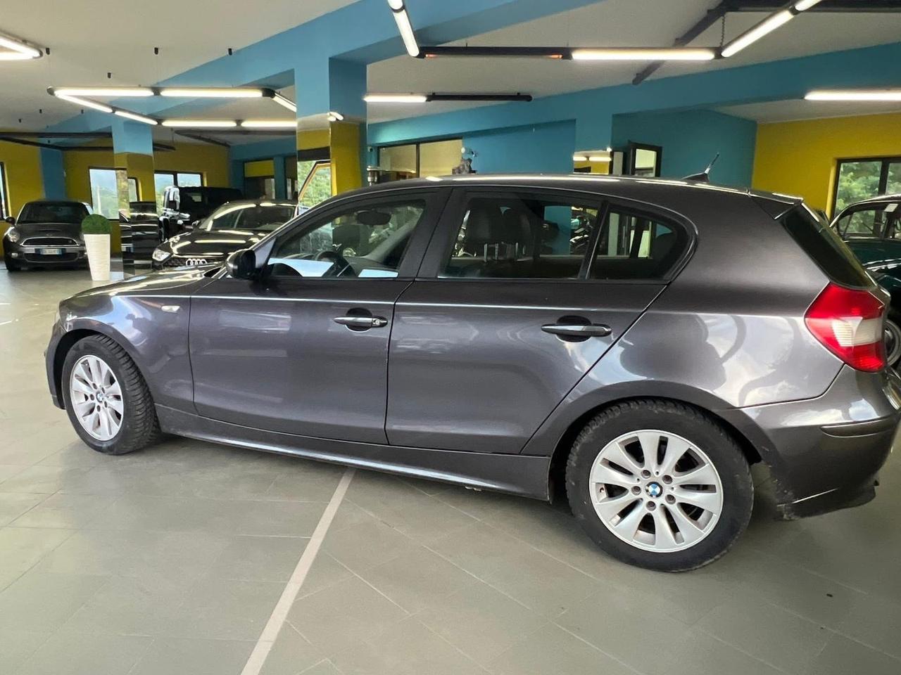 Bmw 118d interni in pelle garantita