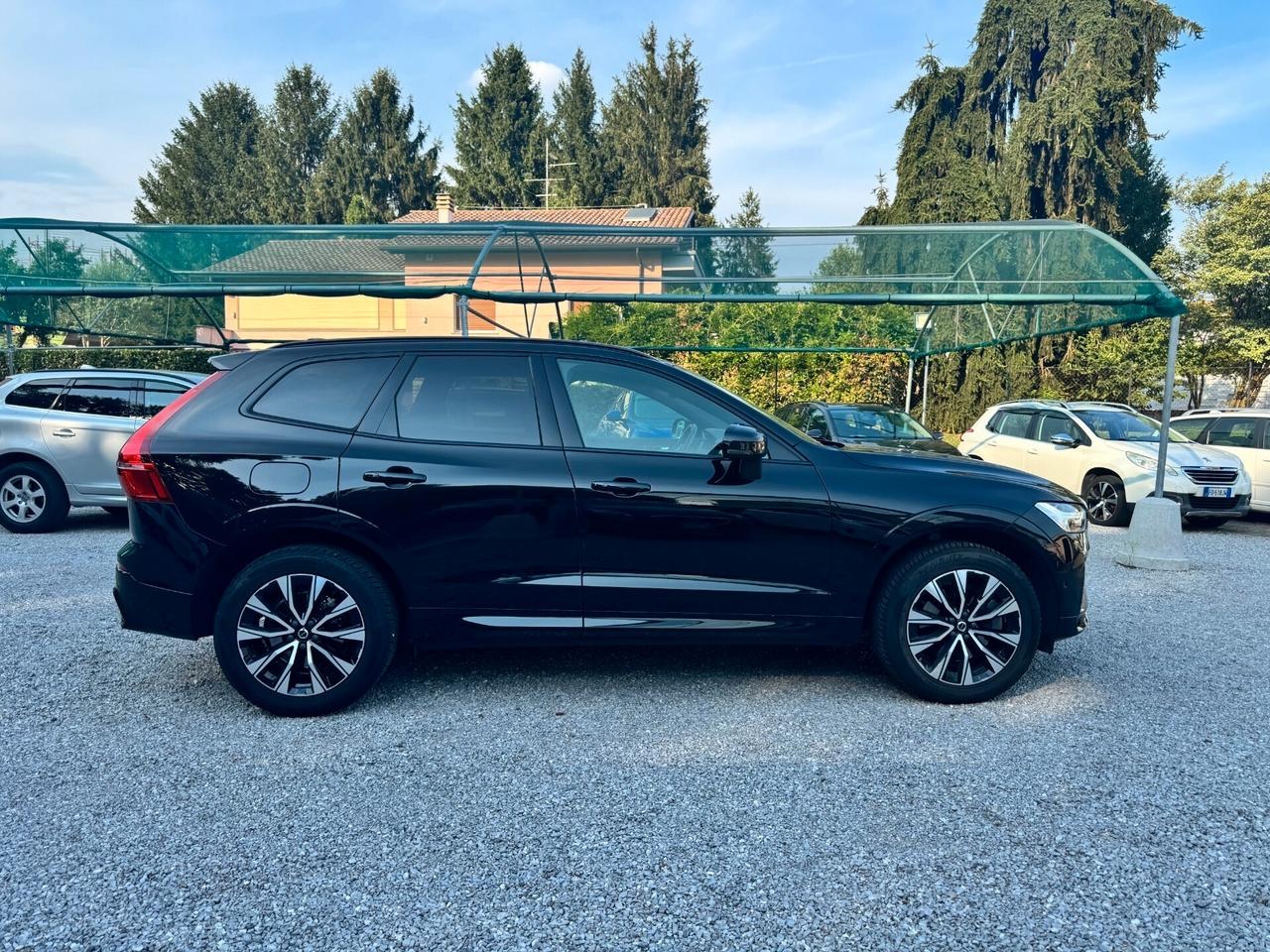 Volvo XC 60 XC60 B4 automatico Plus Dark