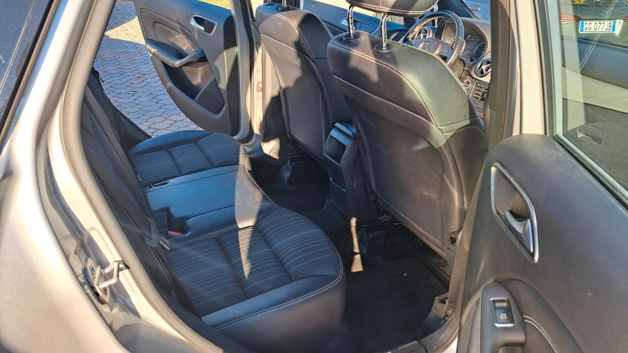 Mercedes-benz B 180 BlueEFFICIENCY Premium