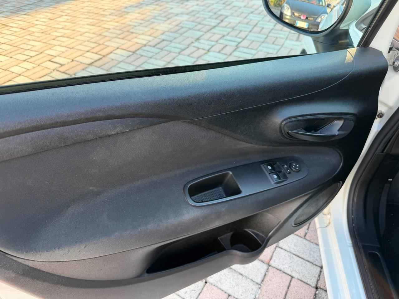 Fiat Punto 1.3 MJT II 75 CV 5 porte Street