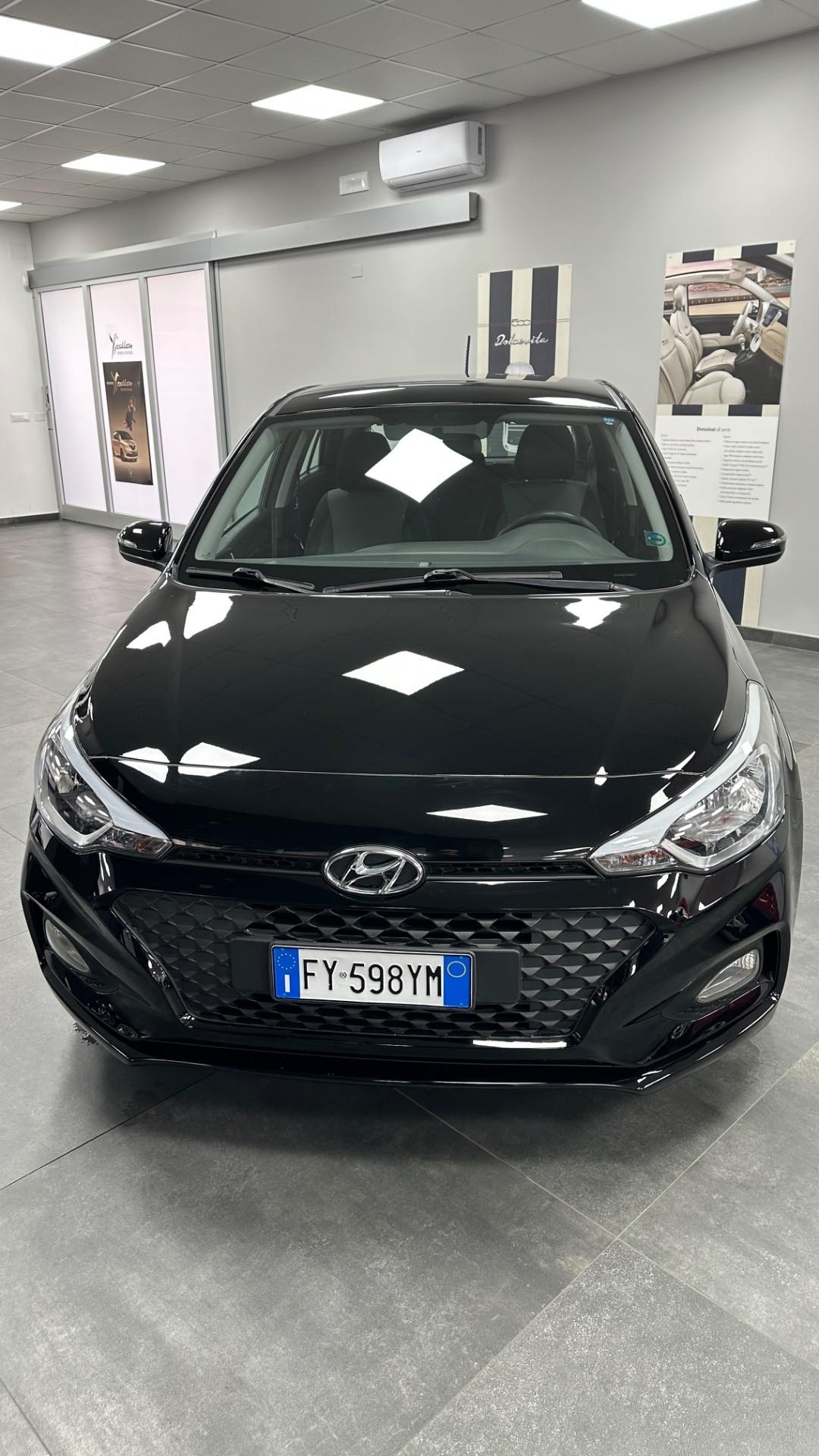 Hyundai i20 1.2 5 porte Tech