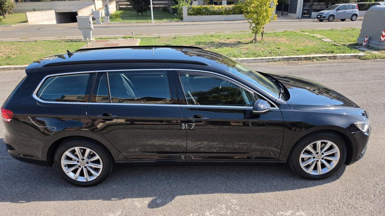 Volkswagen Passat Business Variant 1.6 TDI Trendline BlueMotion Tech.