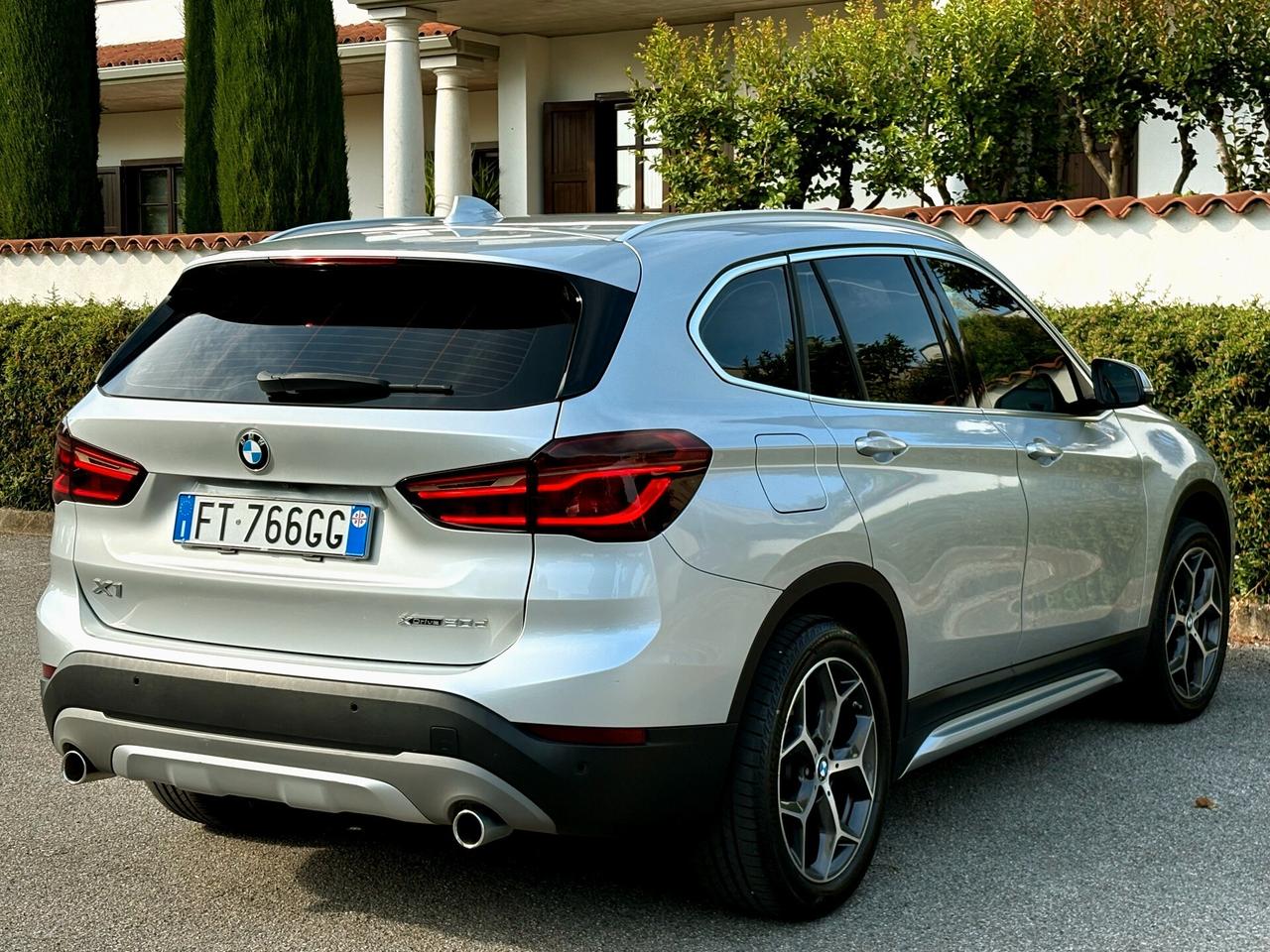 BMW X1 2.0D aut. 4x4-Pelle,Navi,Camera-FULL-2018