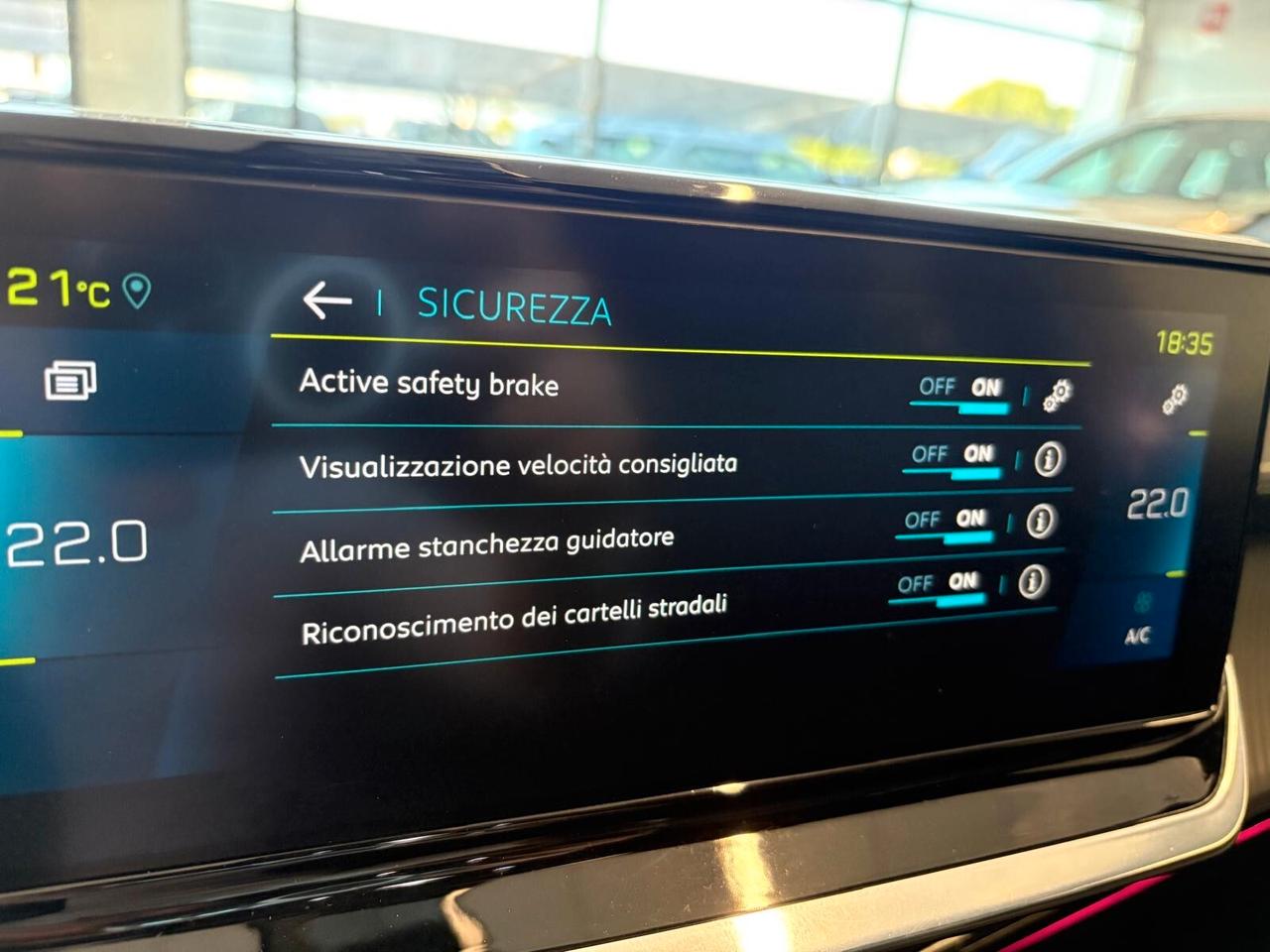 Peugeot 208 GT Line motore elettrico 5 porte SPOTICAR