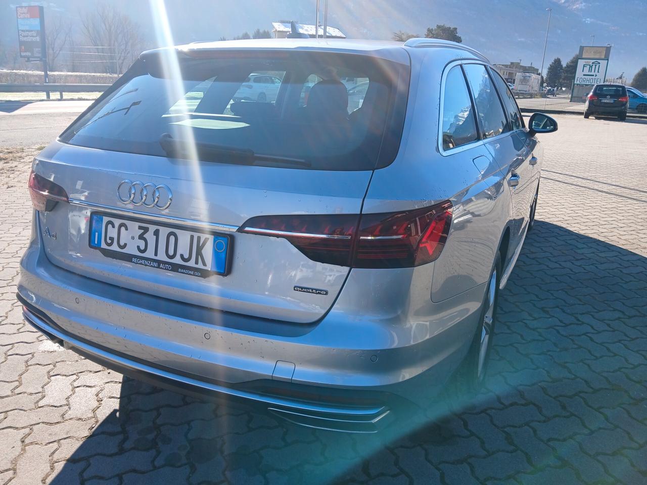 Audi A4 Avant 40 TDI quattro S tronic Business
