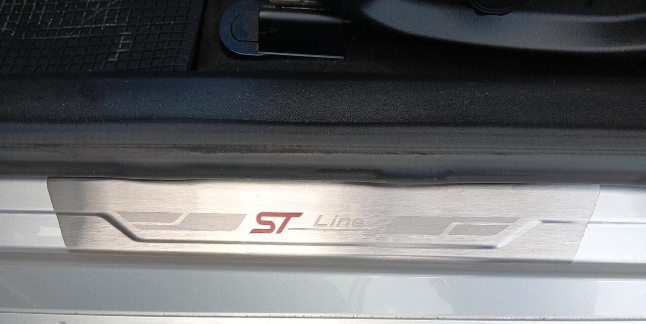 Ford Fiesta 1.5 TDCi 3 porte ST-Line