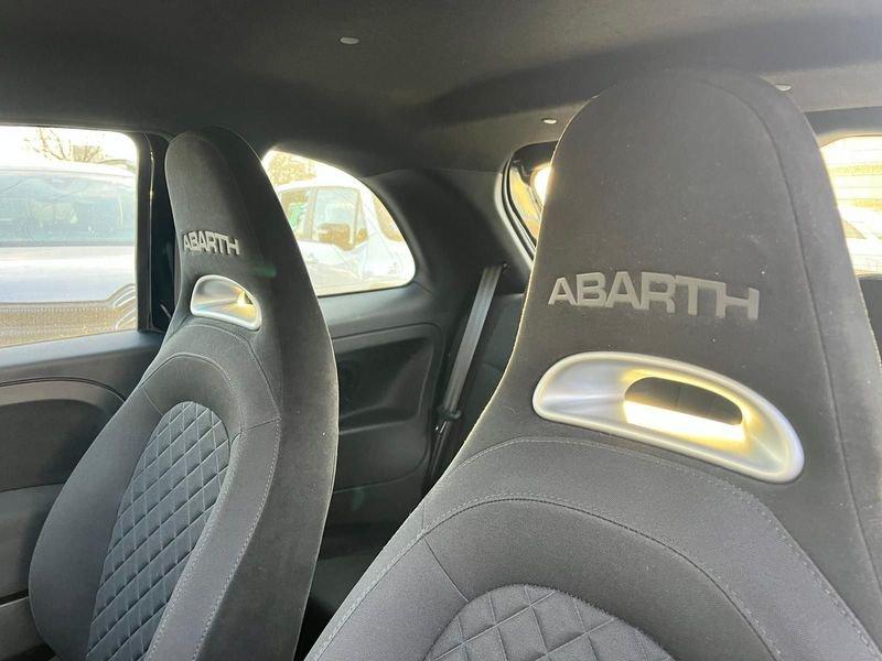 Abarth 595 1.4 Turbo T-Jet 165 CV Turismo