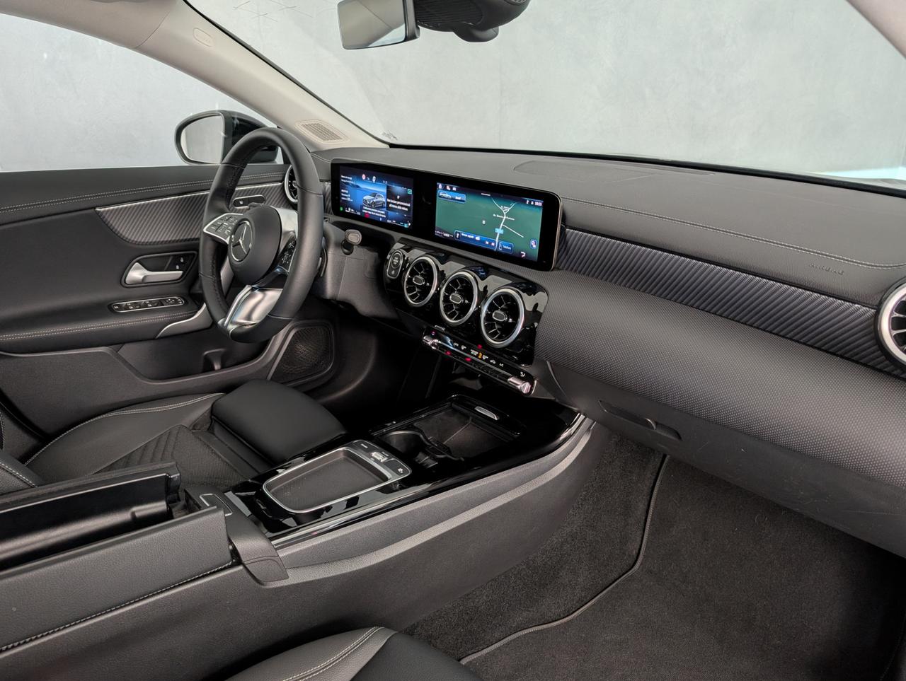 Mercedes-Benz 180 Automatic Progressive Advanced