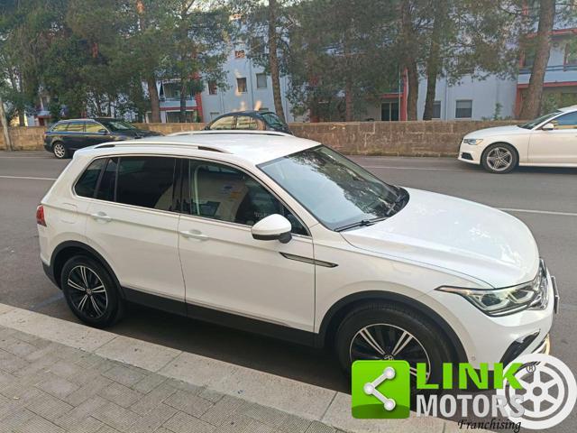 VOLKSWAGEN Tiguan 2.0 TDI 150 CV SCR DSG Elegance