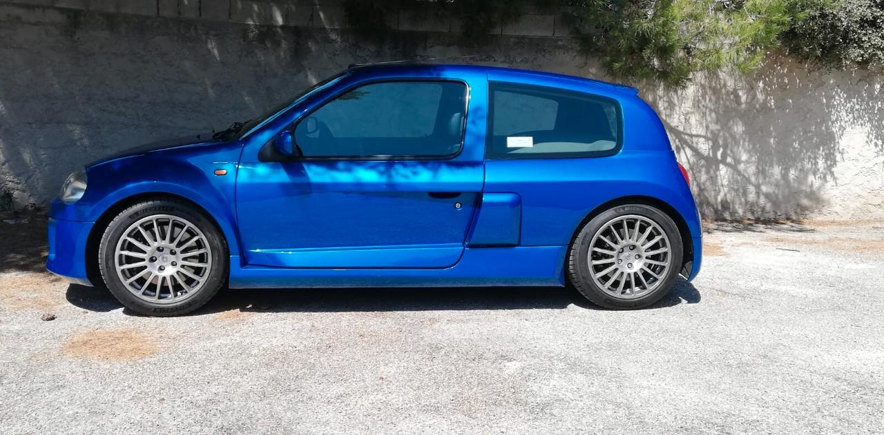 Renault Clio 3.0 V6 24V 3 porte Sport Fase 1