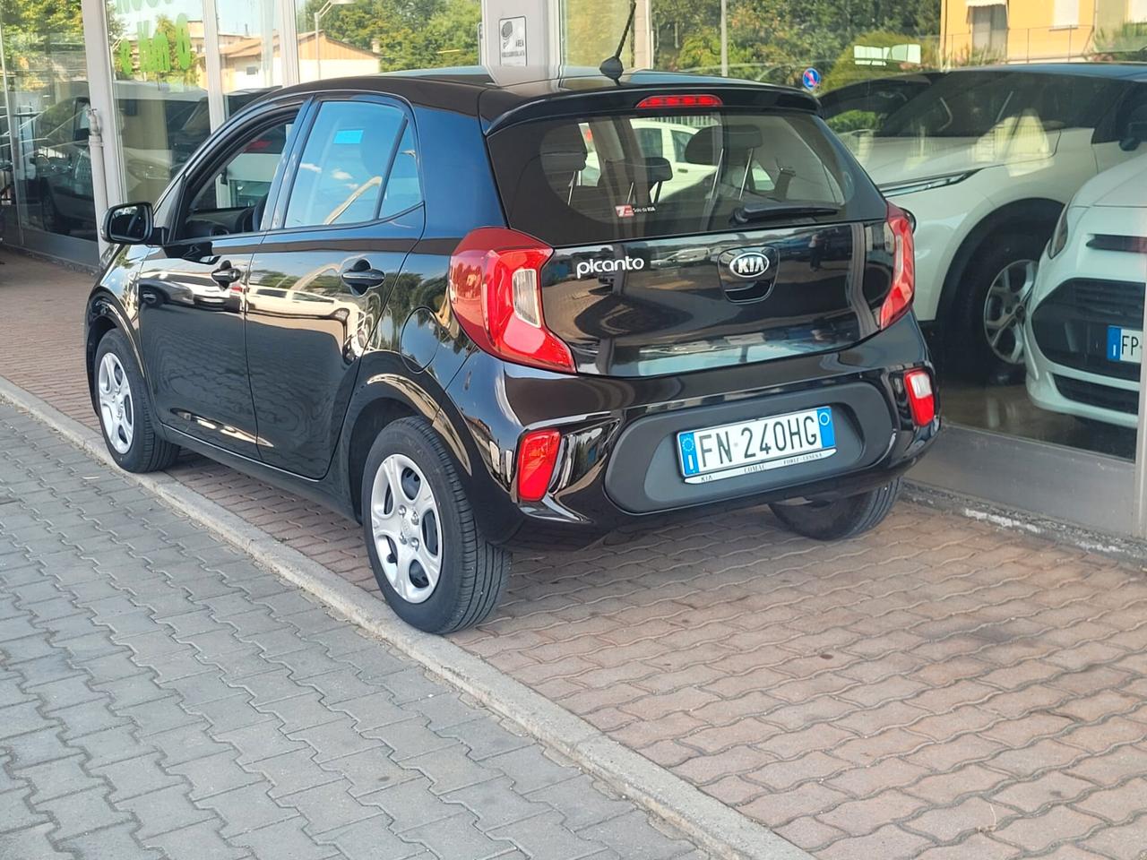Kia Picanto 1.0 12V 5 porte Cool