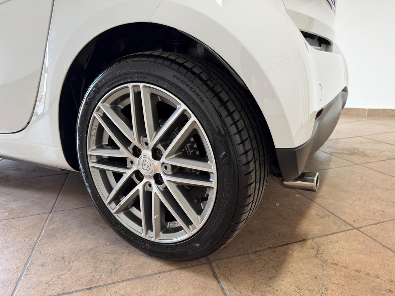 Smart ForTwo BRABUS 0.9 Turbo twinamic cabrio