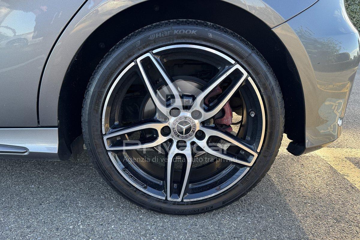 MERCEDES A 180 d Automatic Premium