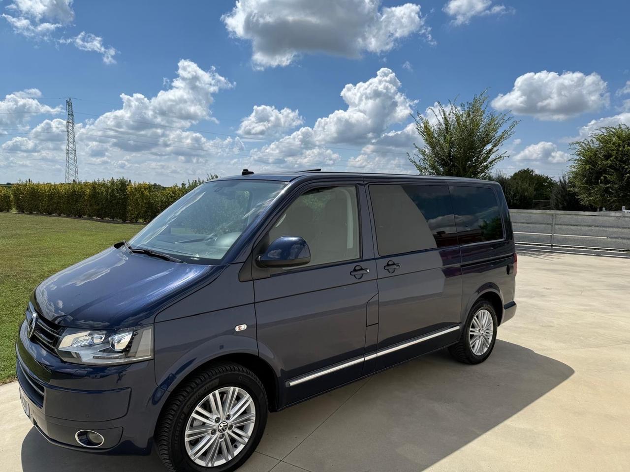 Volkswagen Multivan 2.0 BiTDI 180CV DSG Highline