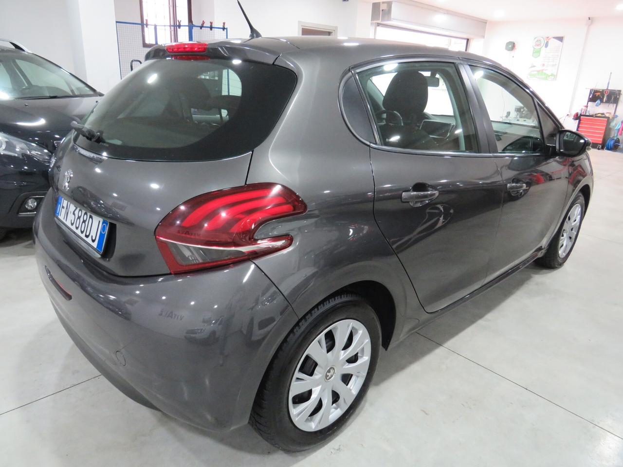 Peugeot 208 1.4 HDi 68 CV 5 porte Active