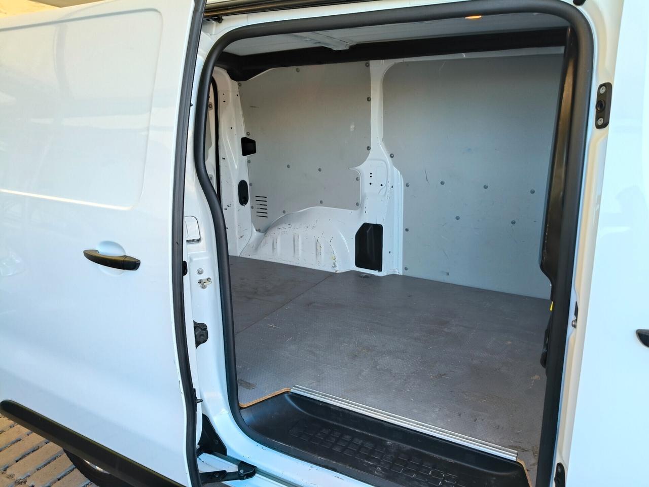 Peugeot Expert 2.0 BlueHDi 120 S&S PL-TN Furgone Premium Standard