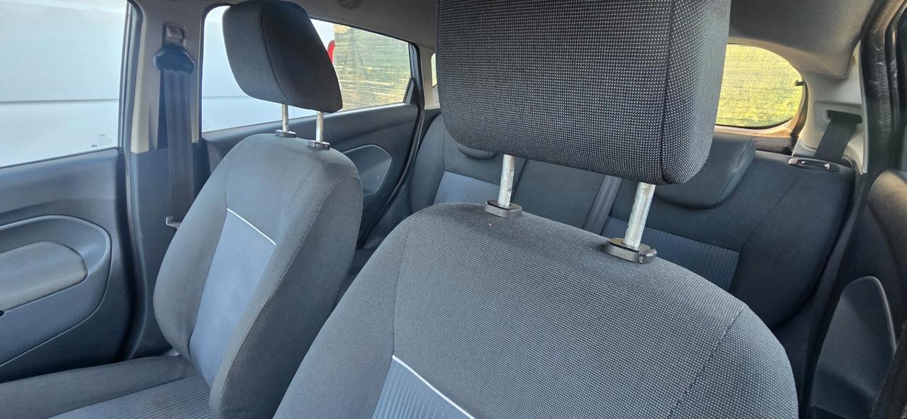 Ford Fiesta 1.4 TDCi 5p. Titanium