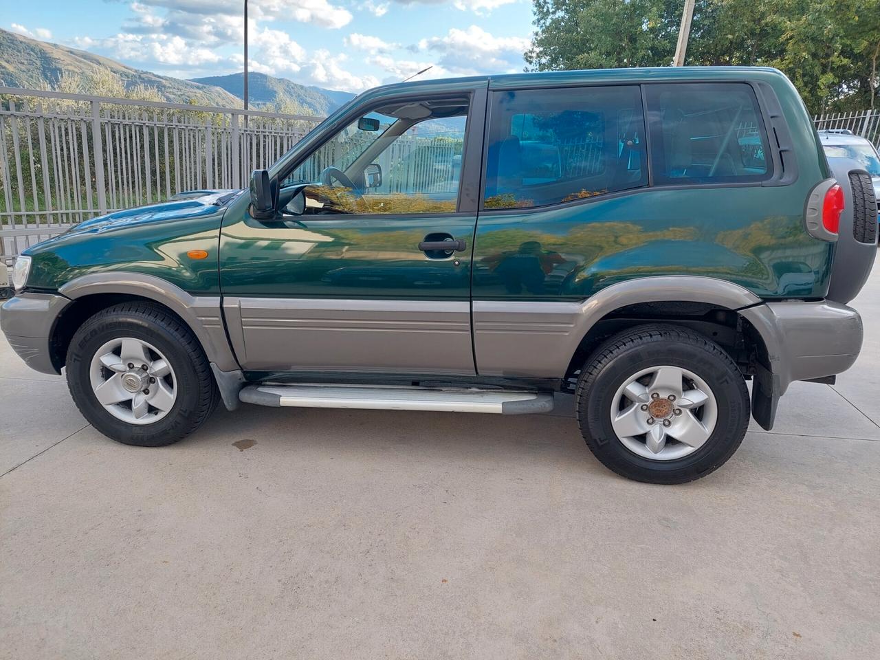 Nissan Terrano II 3.0td 3porte autocarro