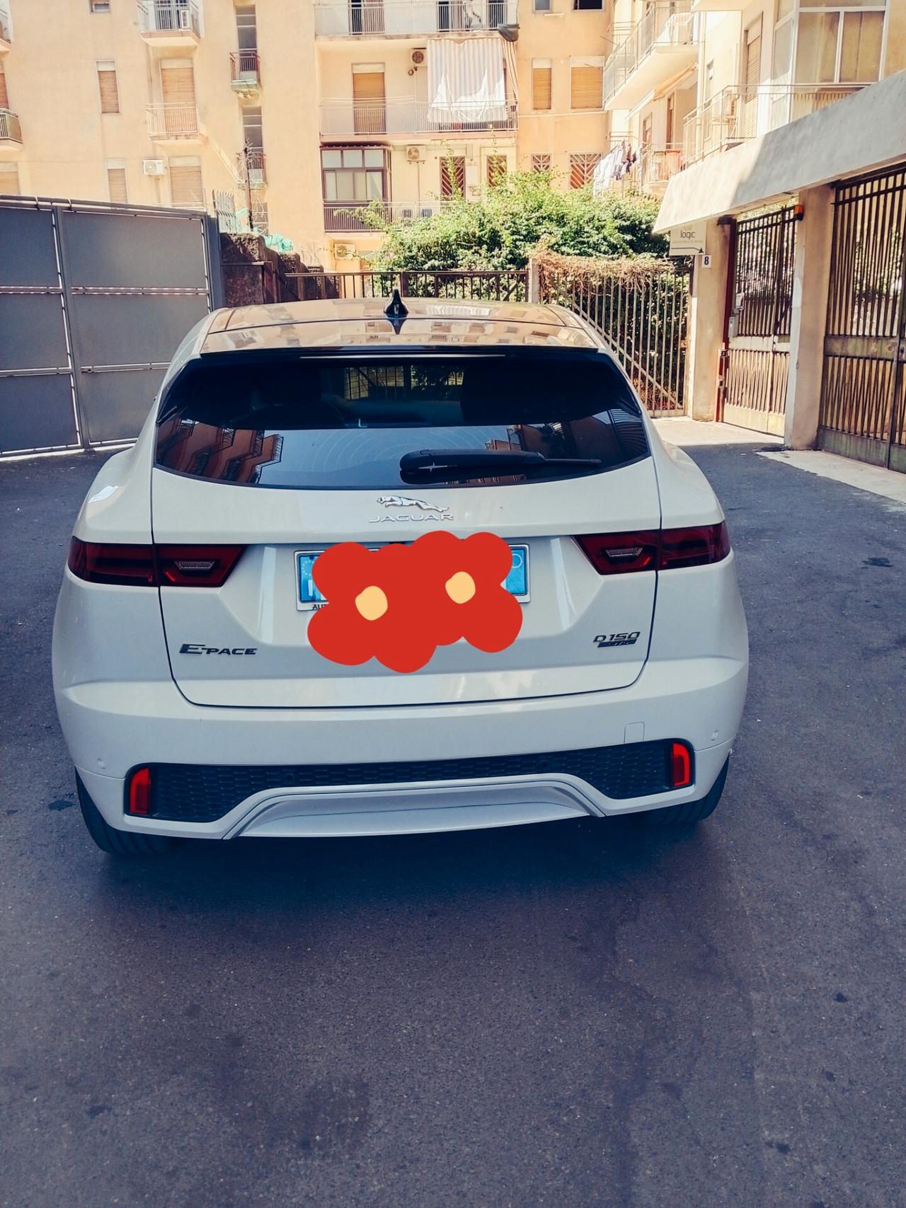 Jaguar E-Pace 2.0D 150 CV AWD aut. R-Dynamic HSE