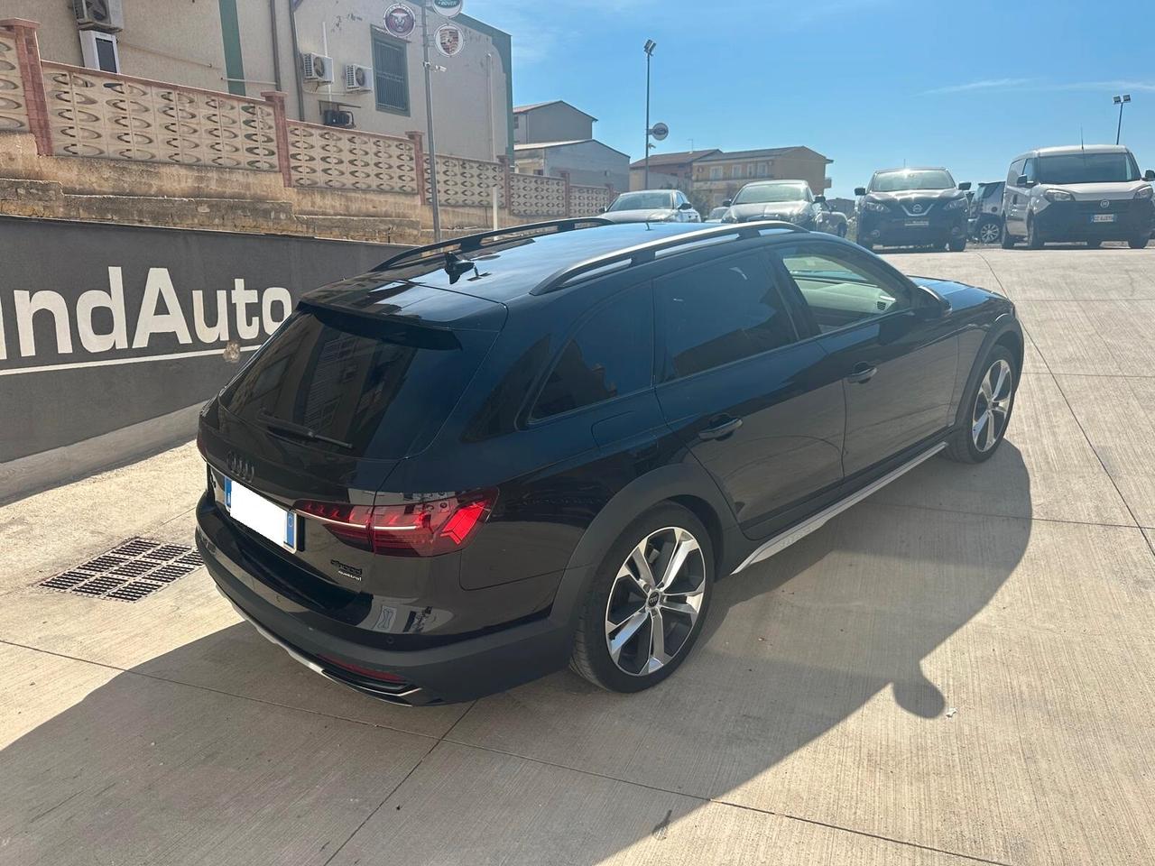 Audi A4 allroad 50 TDI tiptronic Identity Contrast