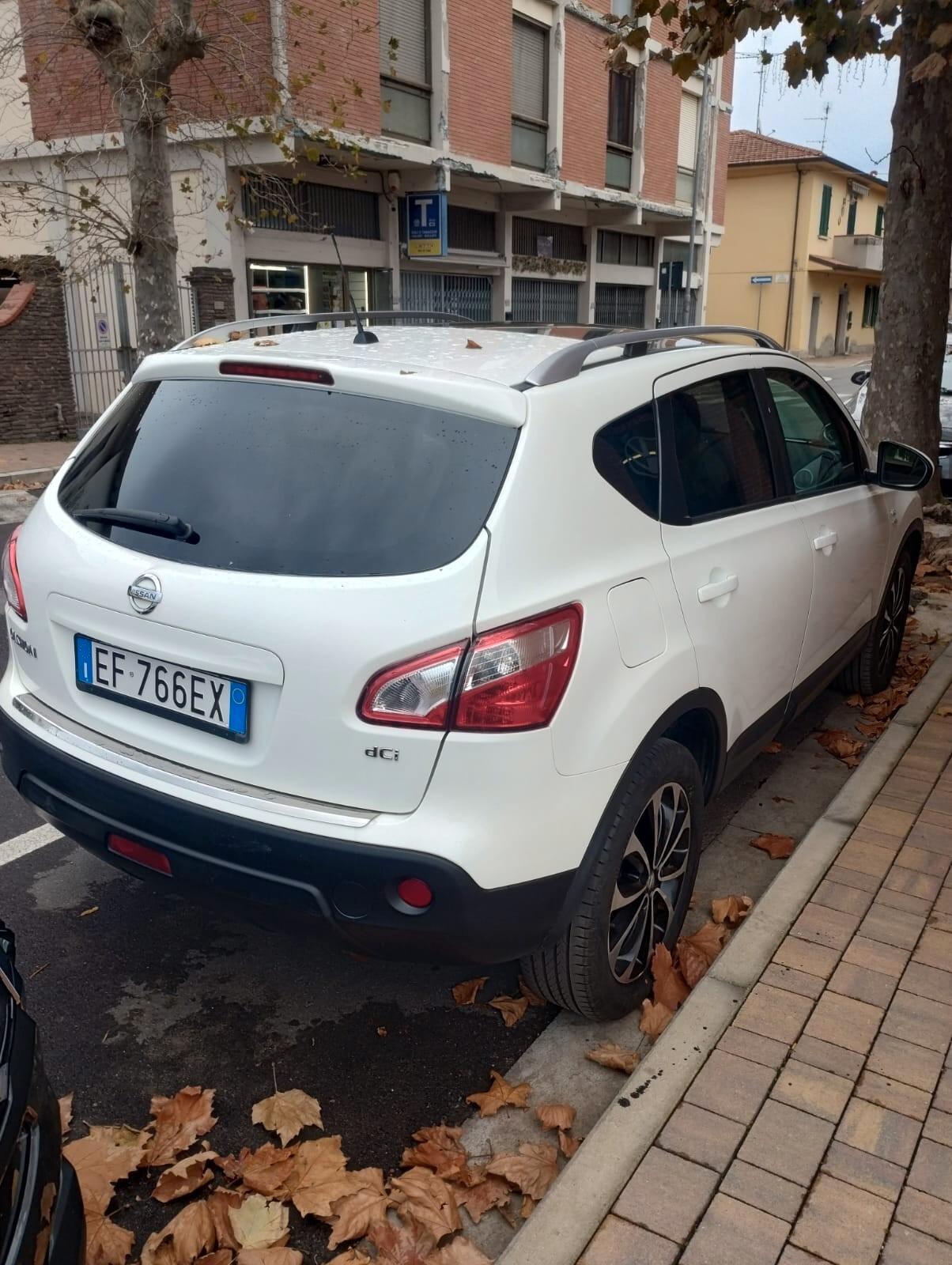 Nissan Qashqai 2.0 dCi DPF Tekna