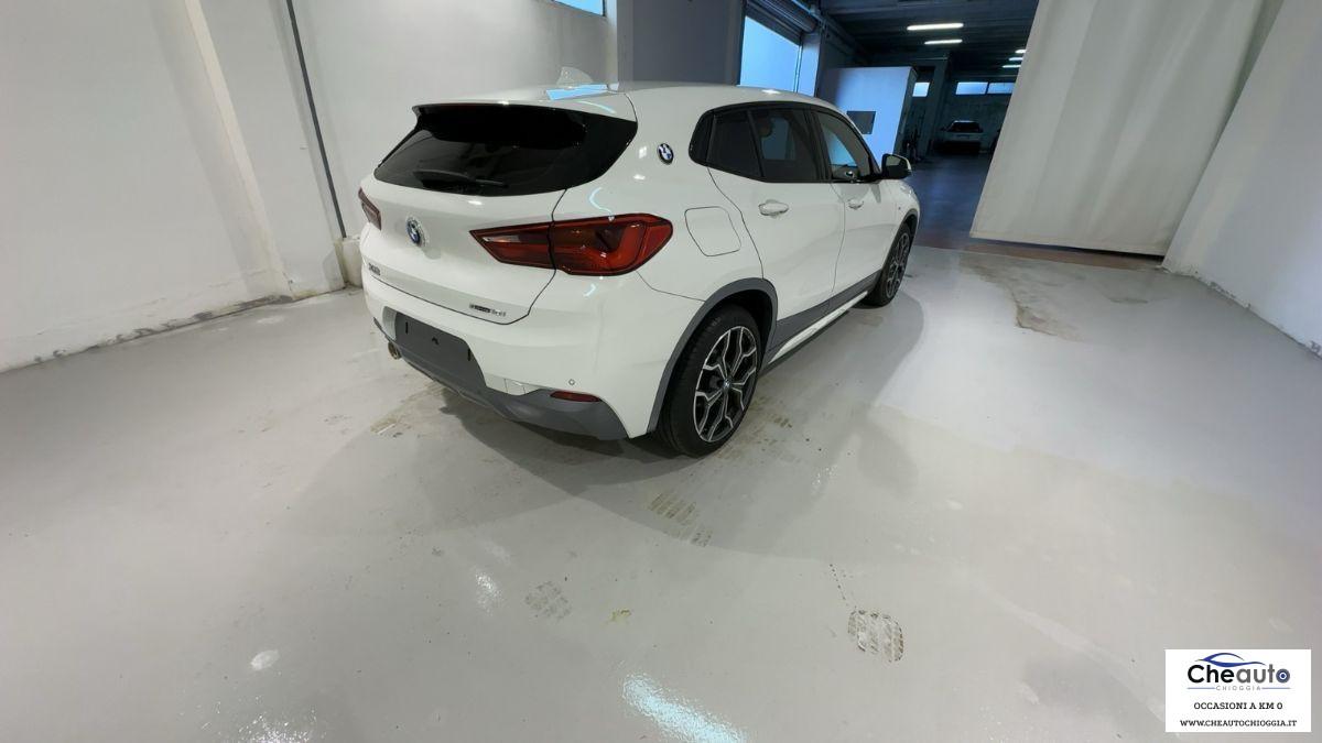 BMW - X2 - sDrive18i Msport