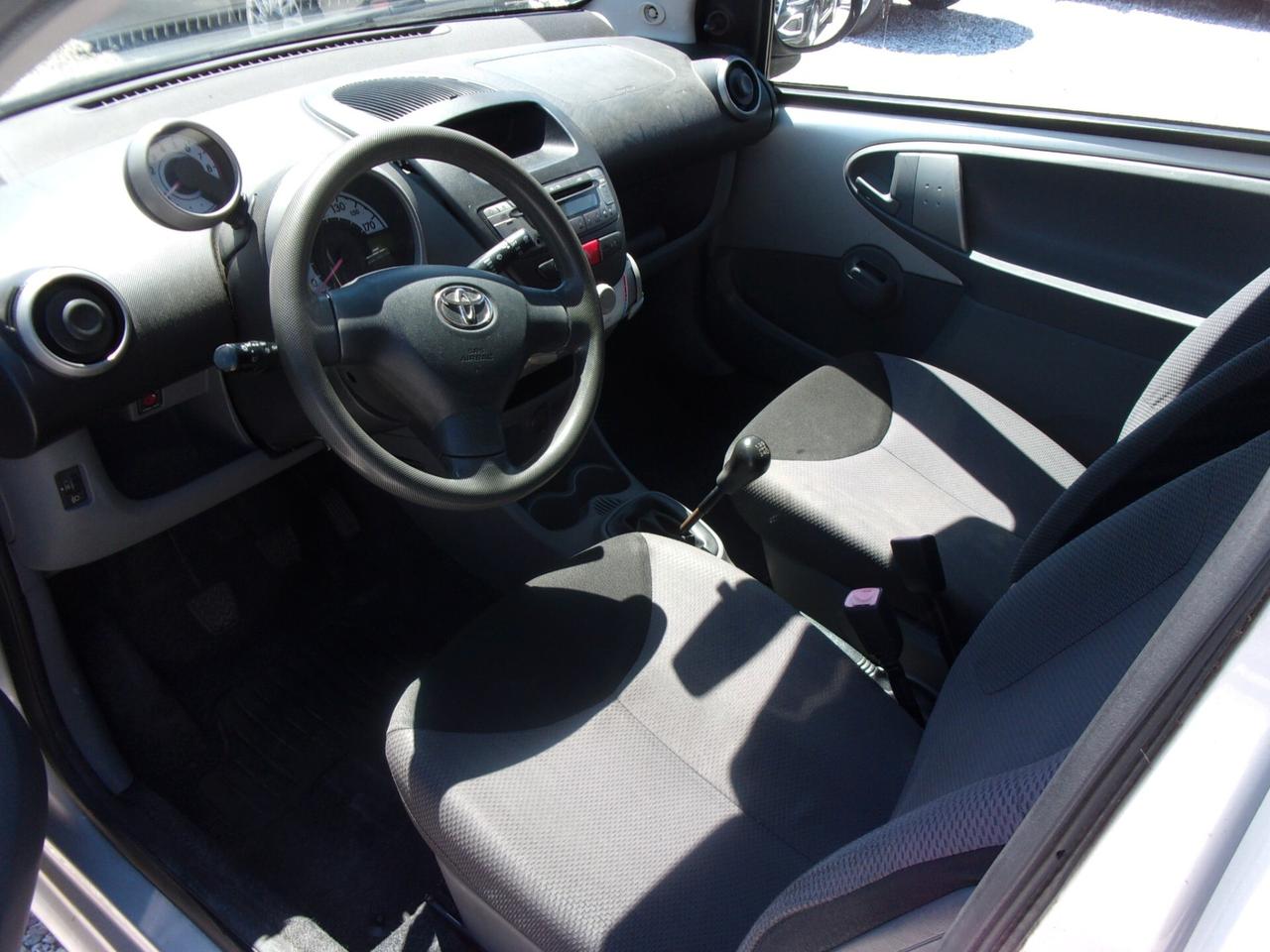 Toyota Aygo 1.0 12V VVT-i 3 porte Sol