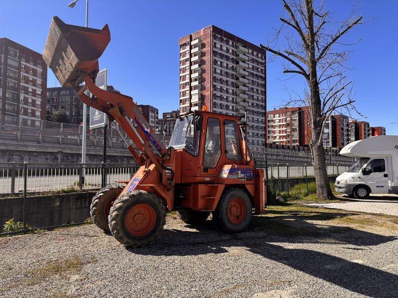 Fai Compact Macchinario movimentazione terra 595 Turbo