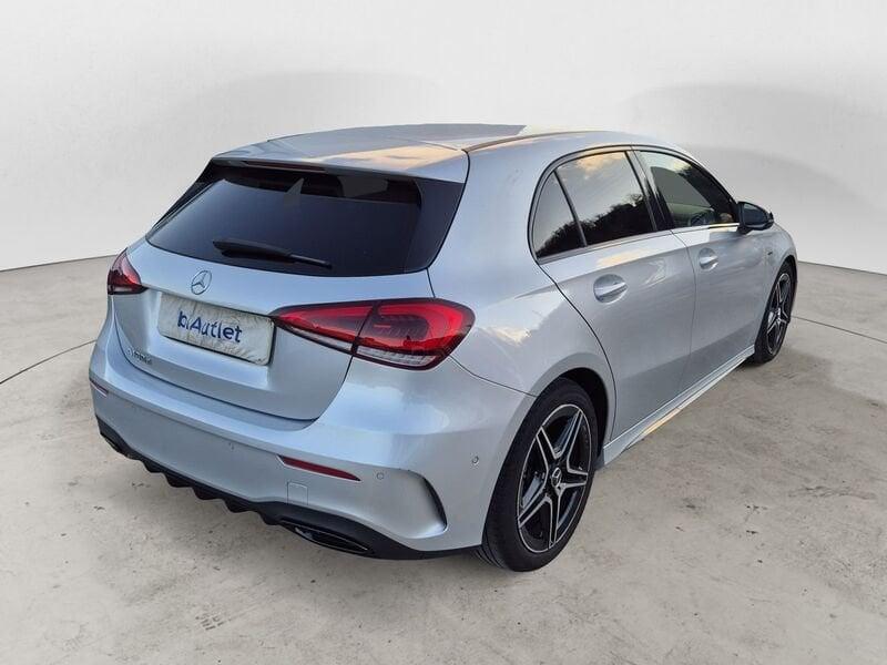 Mercedes-Benz Classe A A 180 d Premium Night edition auto