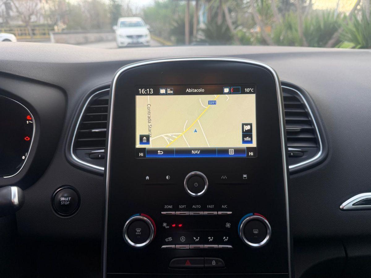 RENAULT - Scénic - TCe 140 CV EDC FAP Intens