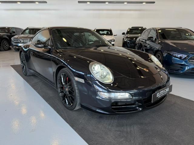 PORSCHE 911 Carrera 4S Coupé
