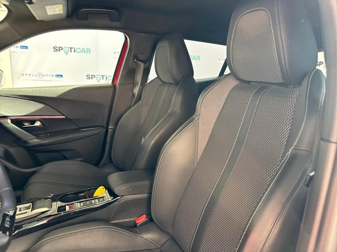 Peugeot 2008 PureTech 130 S&S GT
