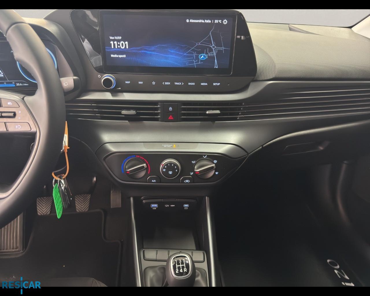 HYUNDAI I20 PE MY25 1.2 MT CONNECTLINE