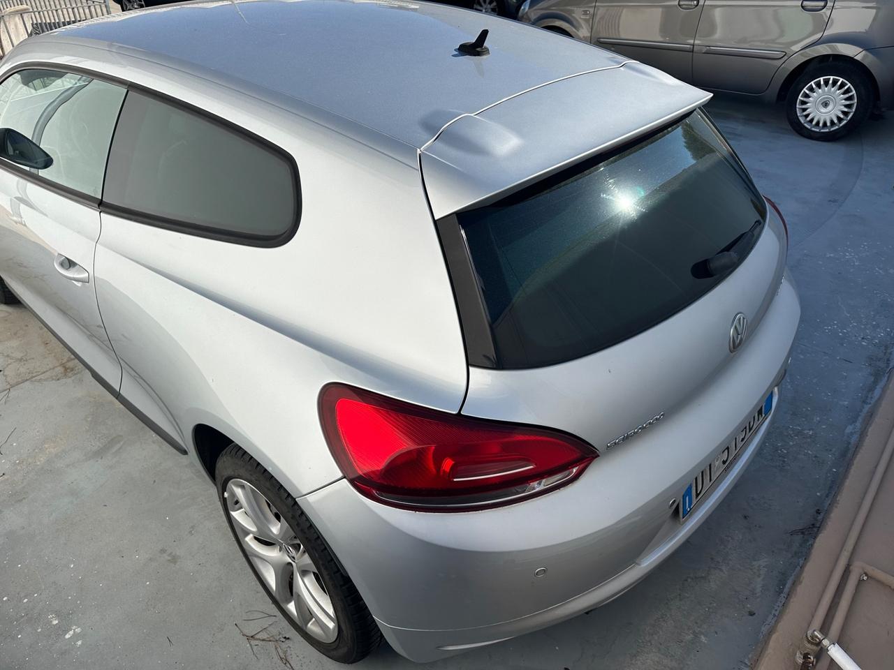 Volkswagen Scirocco 2.0 TDI 140CV DPF DSG
