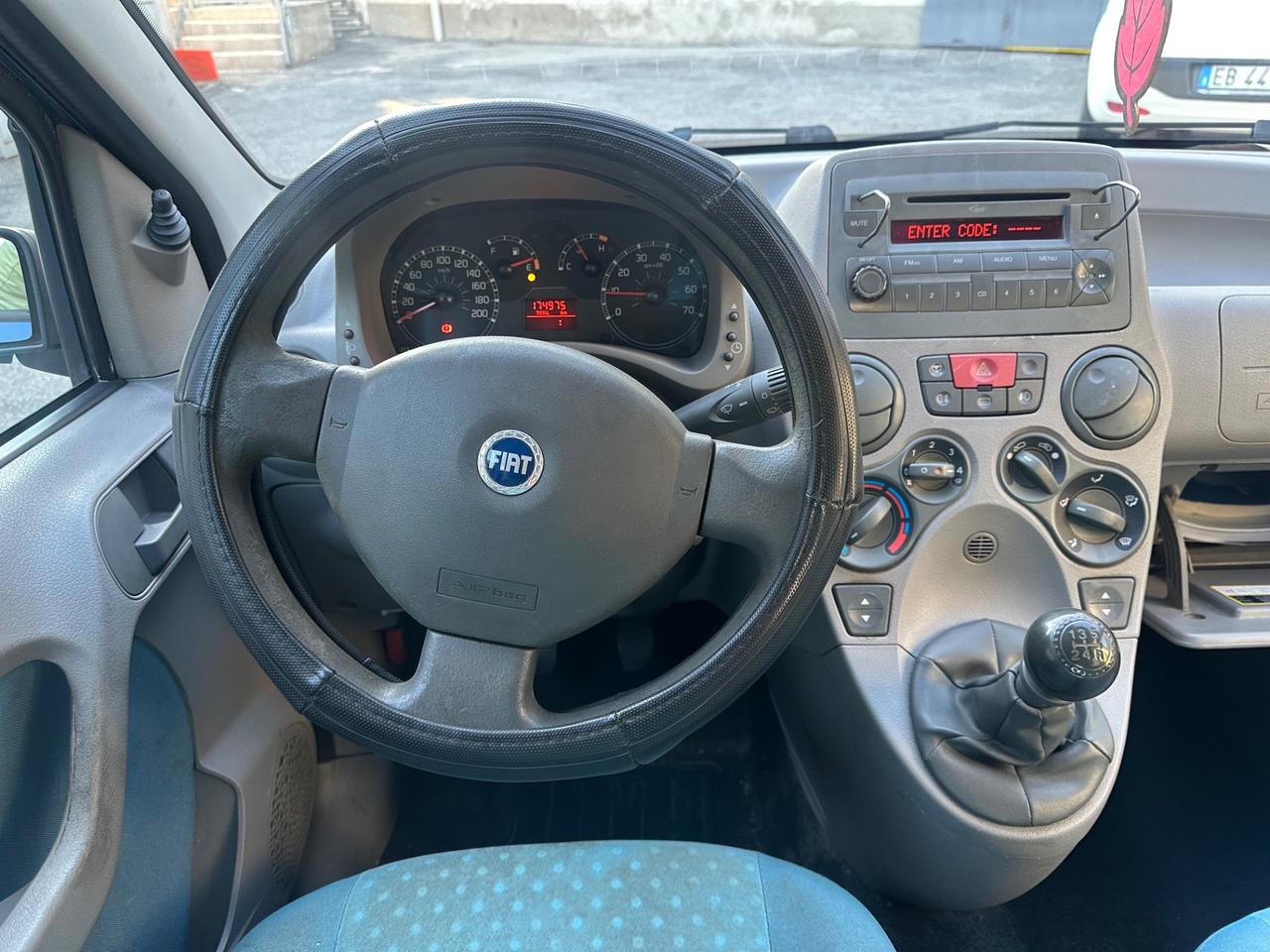 Fiat Panda 1.2 BENZINA NEOPATENTATI OK AREA B MILANO