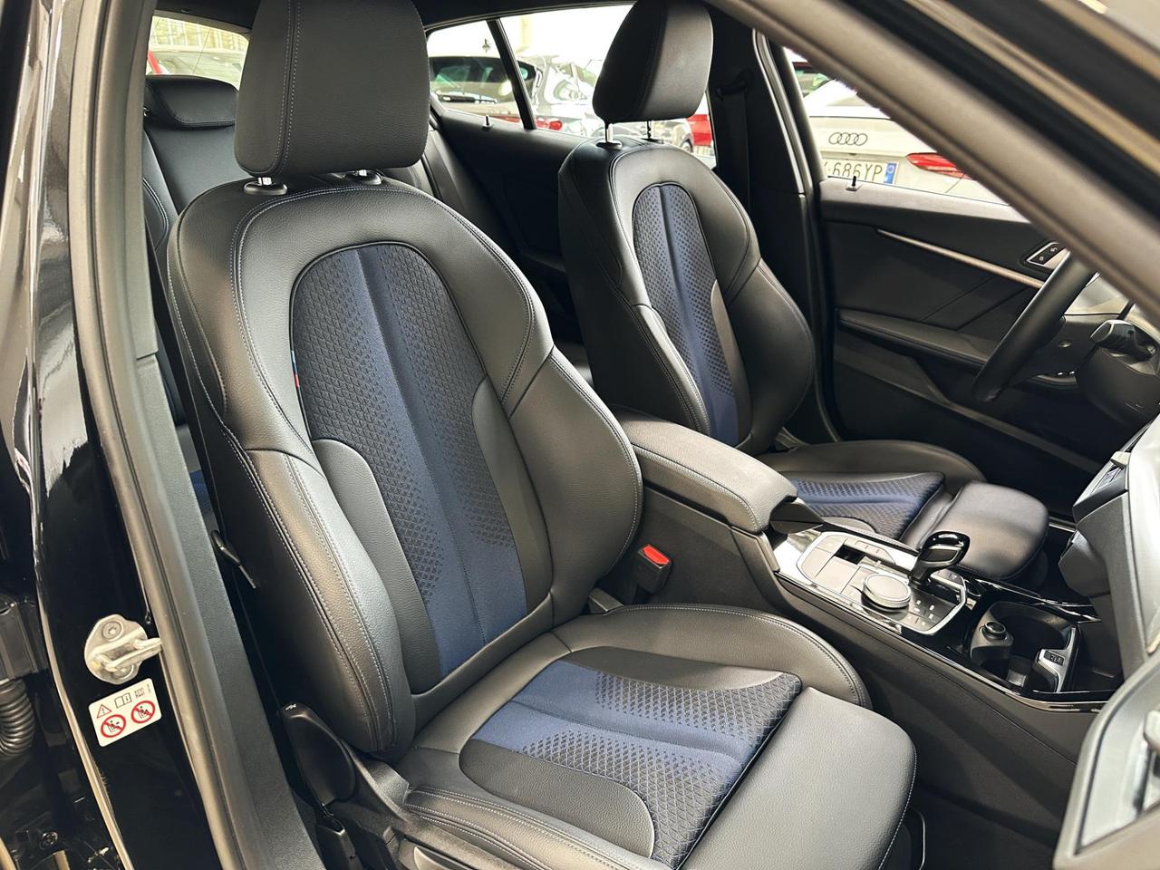 BMW 118 d Msport Auto - LED - Carplay - Pack Luci