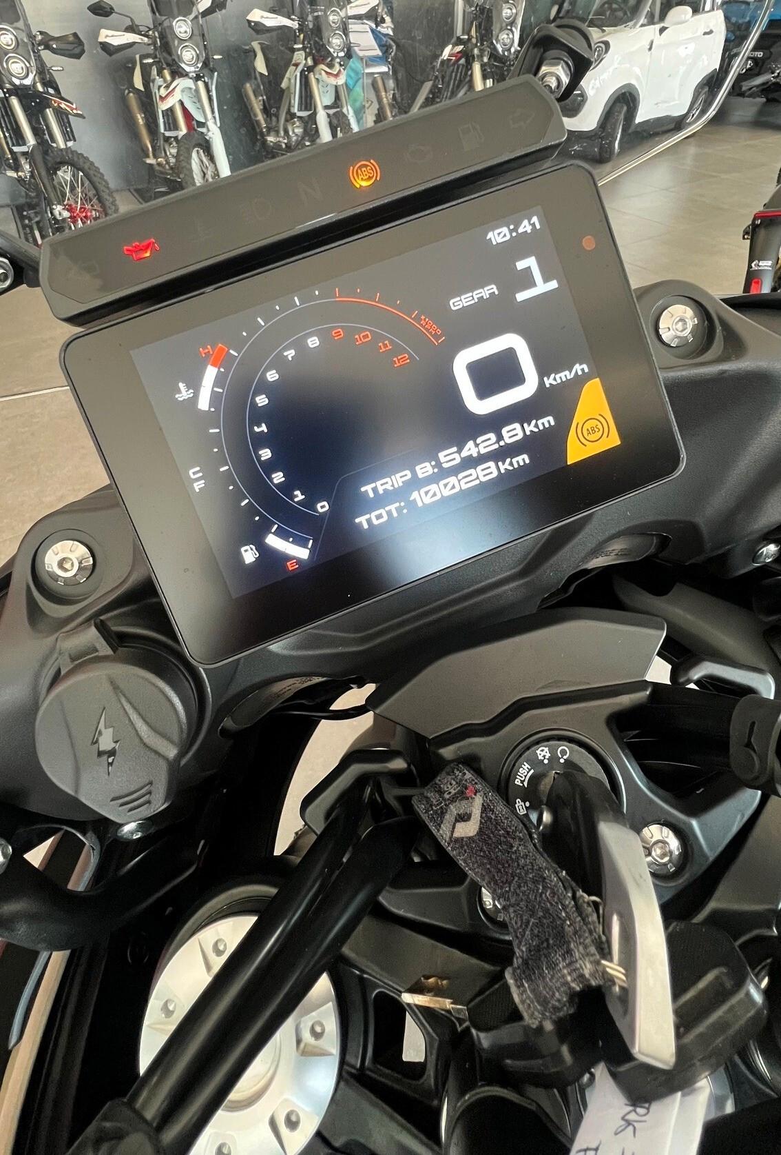 Benelli TRK 702 X Desert (2025)