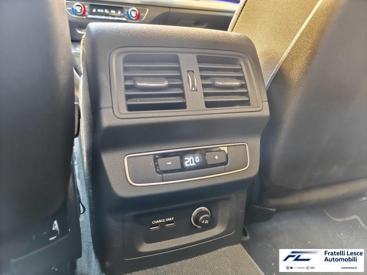 AUDI - Q5 Sportback 40 2.0 tdi mhev 12V S line quattro s tronic (Pronta Consegna !!!)