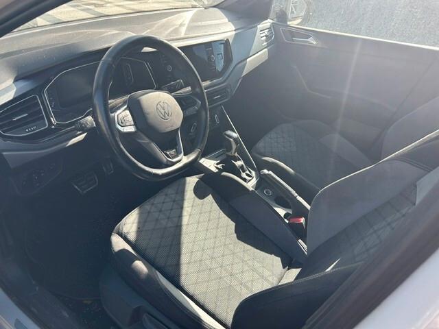 Volkswagen Taigo 1.0 TSI 110 CV DSG R-Line incidentata sinistrata